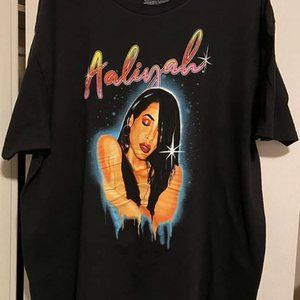Aaliyah T-Shirt (NWOT)